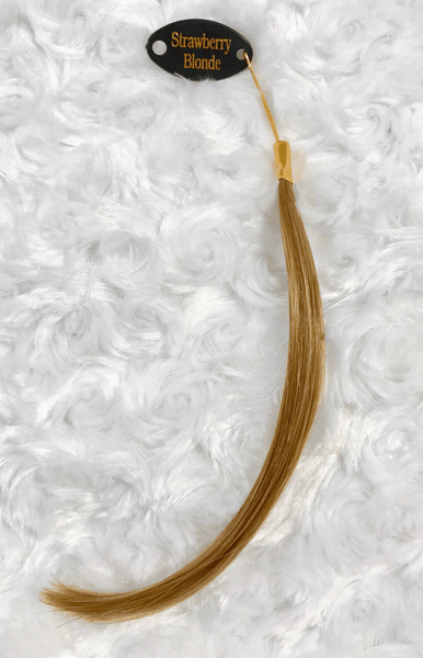 Queen C Hair Color Swatch Color Swatch - Strawberry Blonde