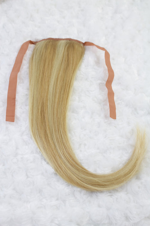 Queen C Hair AIRess Clip & Tie Ponytail 16" - 50 gr / Highlight Lowlight (Beach Blonde/Dirty Blonde) AIRess Clip & Tie Ponytail - Highlight Lowlight